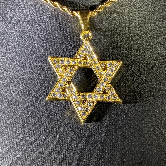 🆕🚨Sale🚨 Religious Pendant - Picture 6 of 8